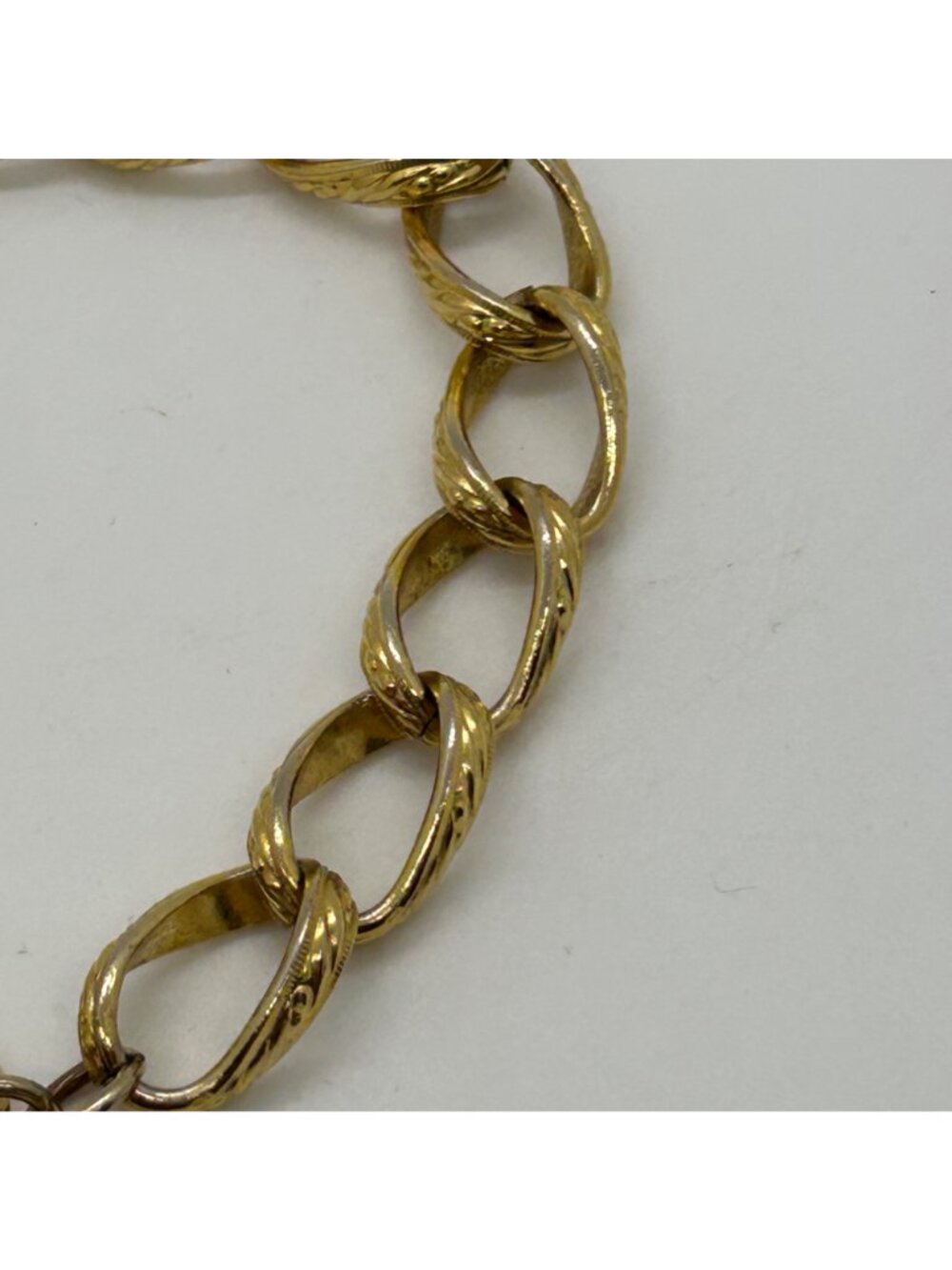 Vintage Gold Locket Charm Bracelet Chunky Textured Curb Link Chain Estate Jewelr - Picture 4 of 11